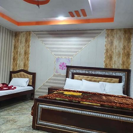 Madina Tower Hotel & Restaurant Bahrain Esterno foto