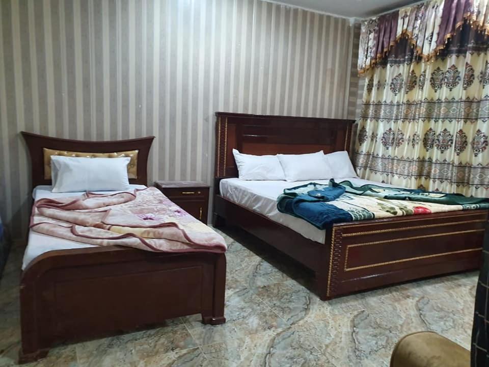 Madina Tower Hotel & Restaurant Bahrain Esterno foto